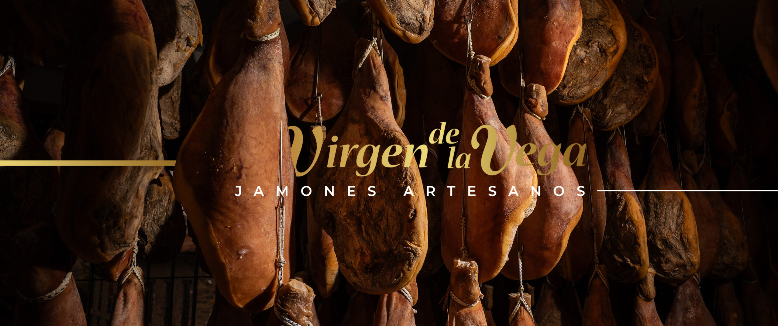 Foto de jamones colgados